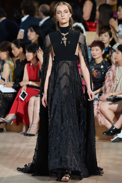Smartologie: Valentino Fall 2015 Couture - Paris Couture Week
