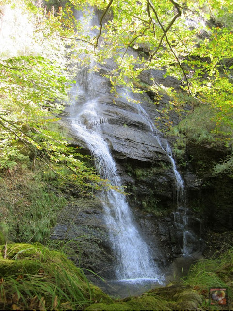 Cascada de Uguna en Zeanuri (Bizkaia)