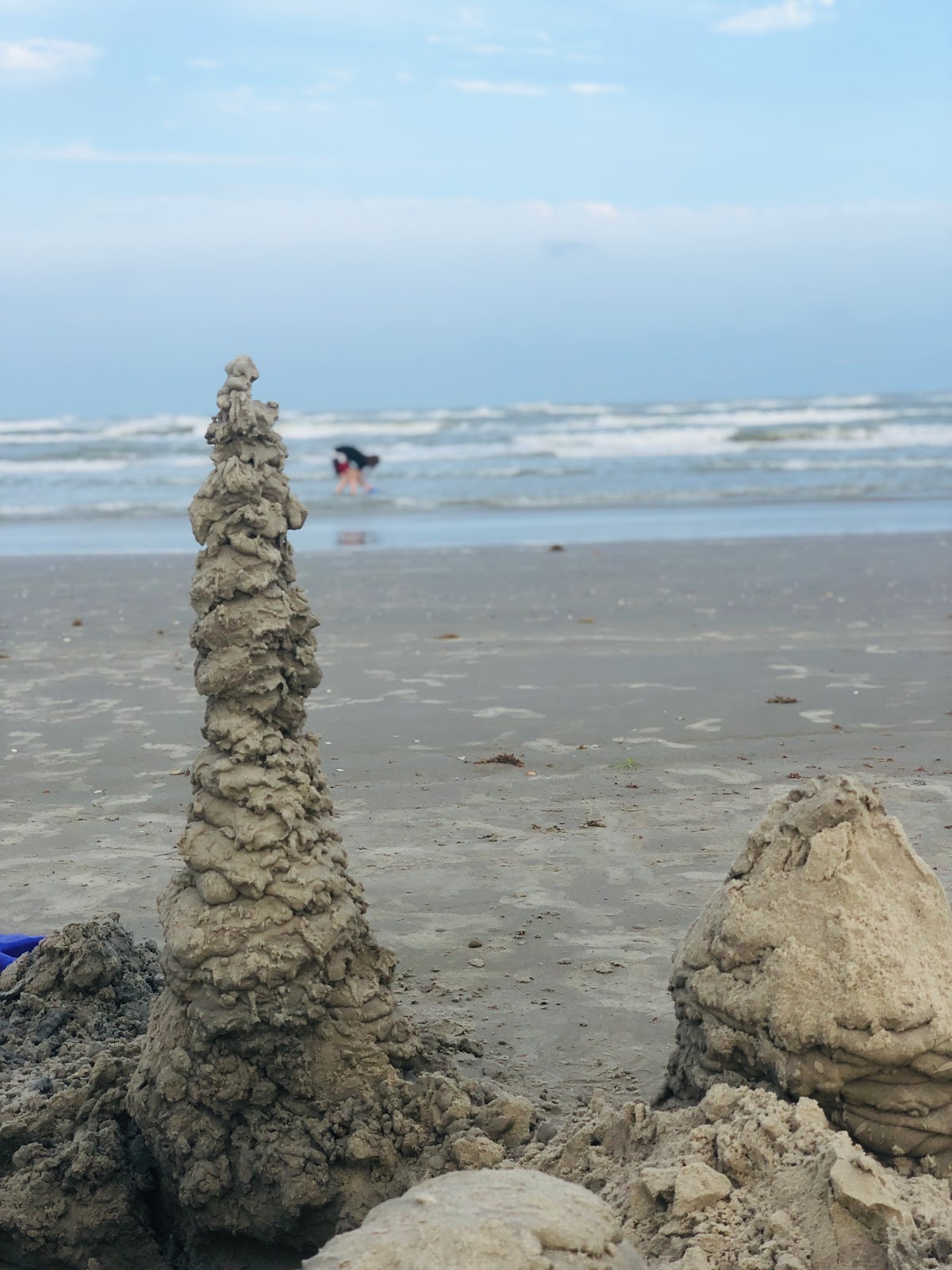 Airing My Laundry, One Post At A Time... How To Make A Drip Sand Castle