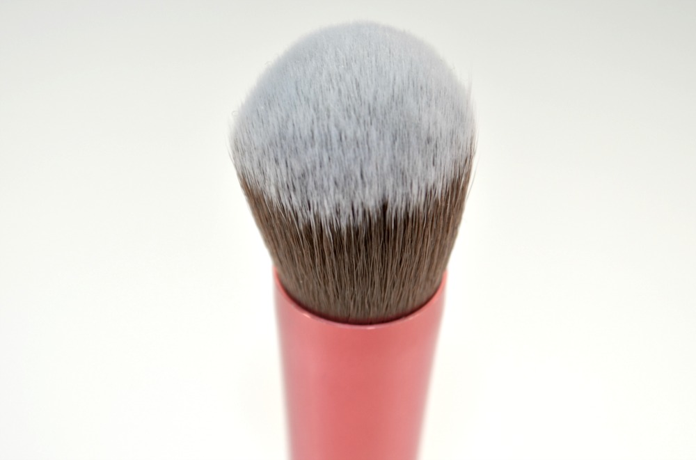 The £2 Real Techniques Brush Dupe - Is it worth a try!?