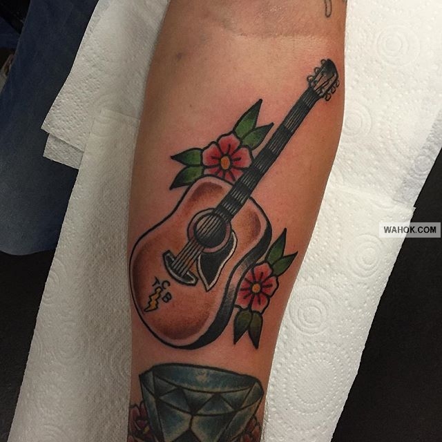  Gambar  60 Gambar  Tato  3d Simpel Gitar Terbaru Keren Lengan  