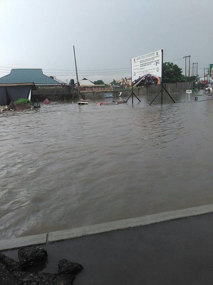 NEWS THE ABRAHAM ADESANYA ROUNDABOUT FLOOD AFTER THE RAIN