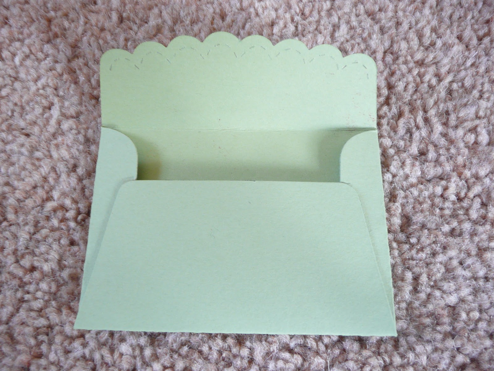 Stamp on it! Stampin Up Scallop Envelope Die for Big Shot