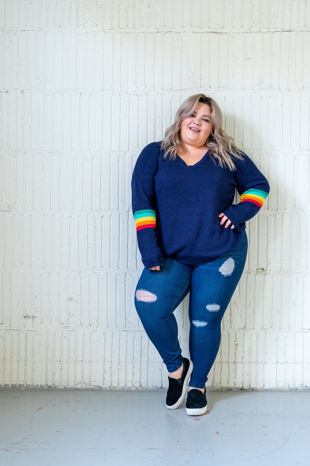 Chicago Plus Size Petite Fashion Blogger and model Natalie Craig, of Natalie in the City, compares Stitch Fix and Dia & Co styling services to find the best one for plus sizes.