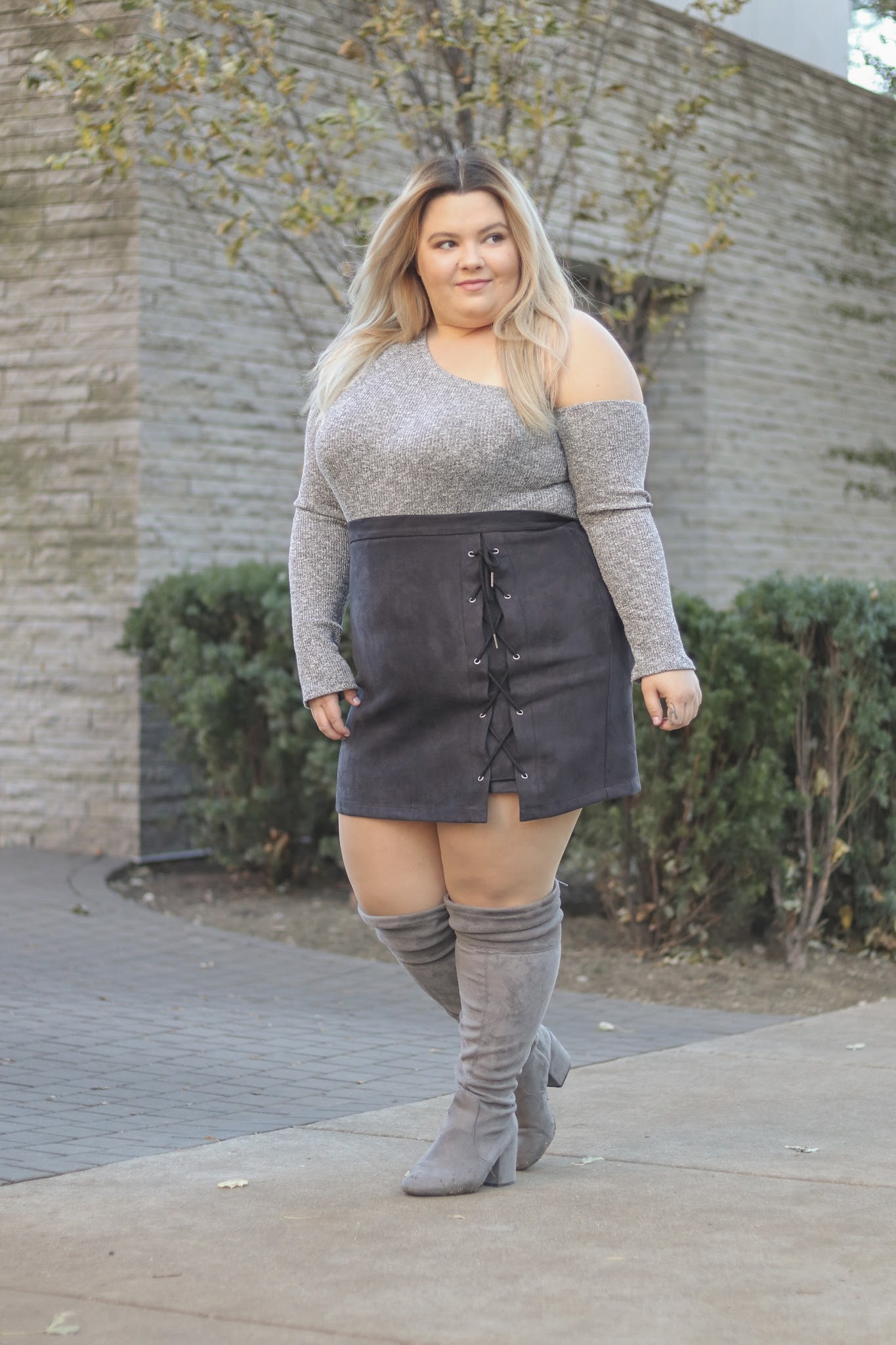 Chicago Plus Size Fashion Blogger Natalie Craig reviews gray suede over the knee boots.