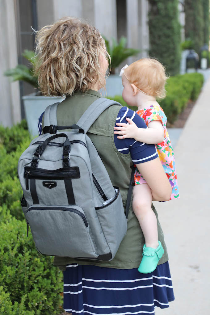 WHATS IN MY DIAPER BAG FOR TODDLER