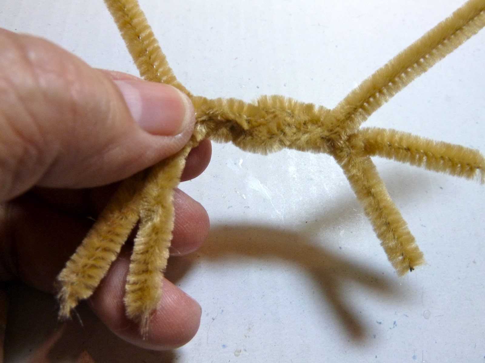 Make it easy crafts Quick and easy stick man…chenille stem cat pins