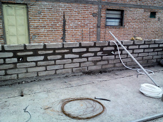 TECNOAMBIENTAL: CONSTRUYENDO CON ECOBLOQUES DE SUELO CEMENTO