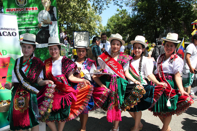 grupo folclorico danza ecuatoriana