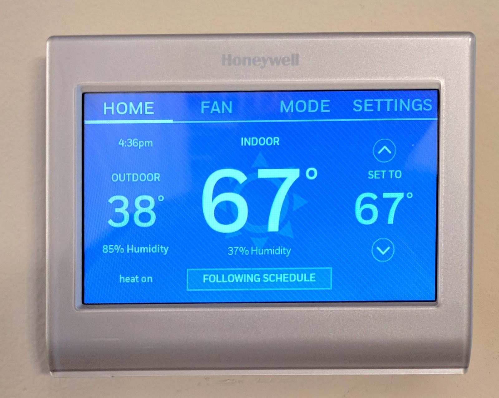 Bryan Hill's Blog: Product Review: Honeywell - Smart Color Thermostat
