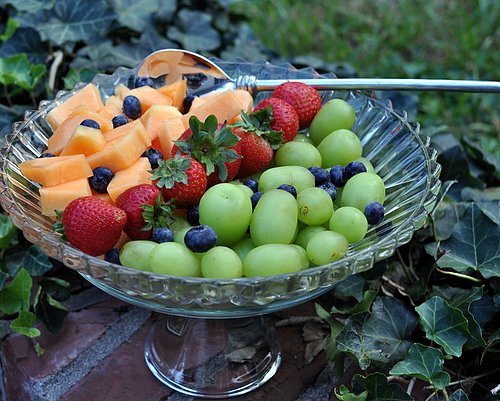 Five-Minute Fruit Salad ♥ KitchenParade.com, No fuss, no muss fruit salad, showy and convenient both. It's all in the presentation!