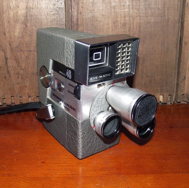 Old Vintage Cameras Wollensak 8mm Movie Camera