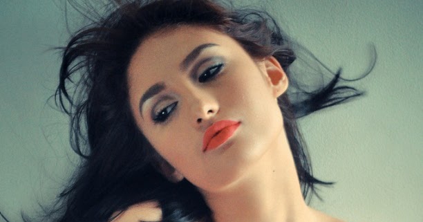 Koleksi Foto-foto Hot dan Seksi Stef Prescott | Naviri Magazine