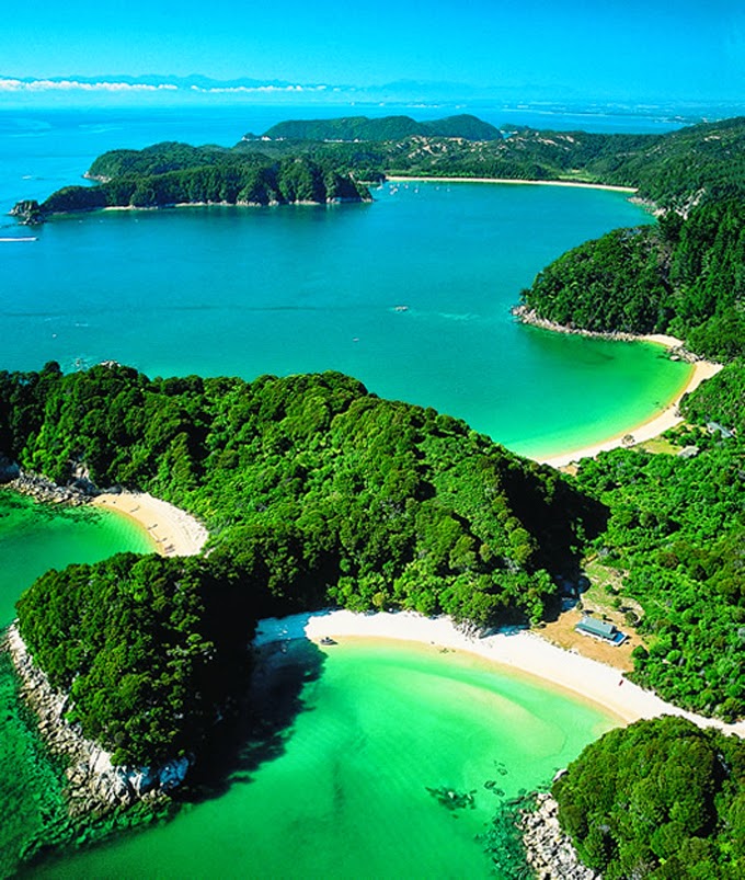 Traveler Guide Abel Tasman National Park;