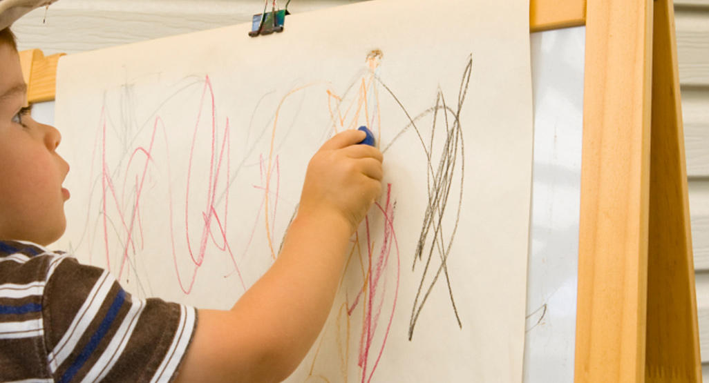 عن التربية وأشياء أخرى التعلم من خلال اللعب الطفل الدارج 1 3 سنوات