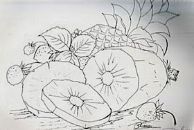 desenho de abacaxi com morangos para pintar
