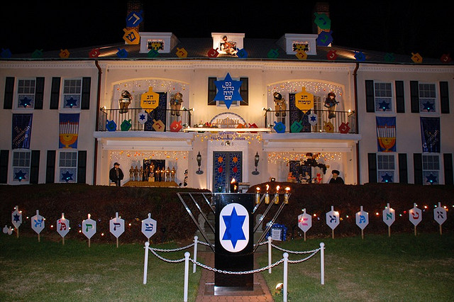 Hanukkah+Lights+House.jpg
