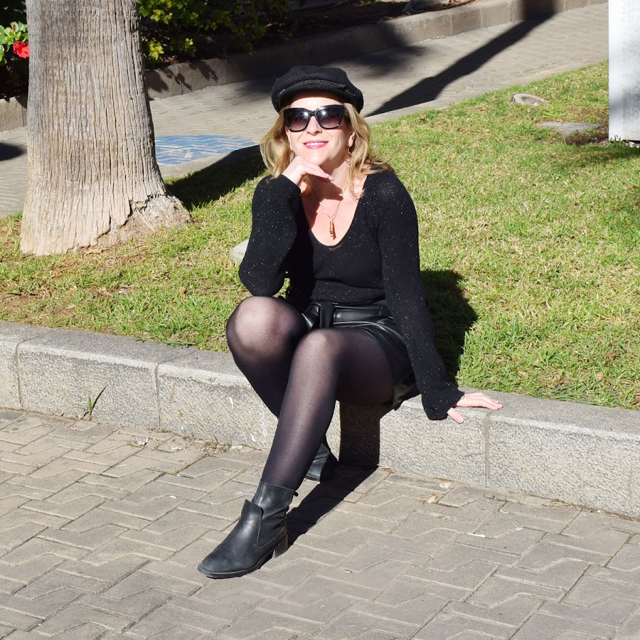 Total_Black_and_Pink