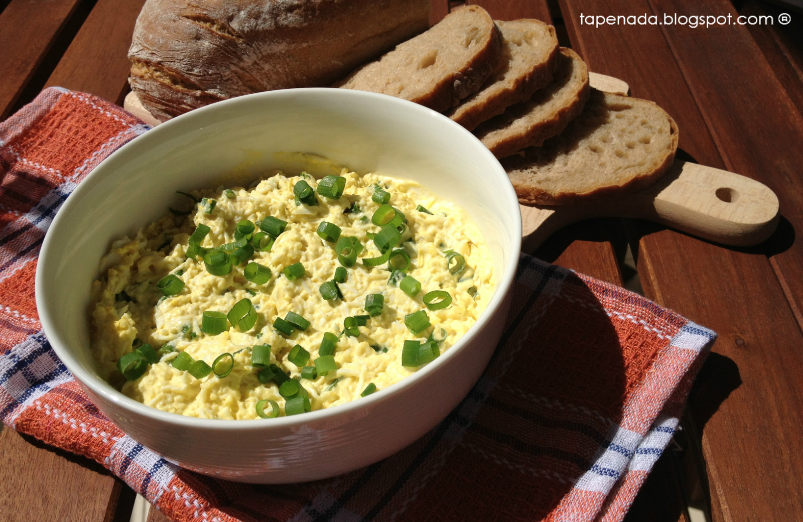 Tapenada Na śniadanie najlepsza pasta jajeczna