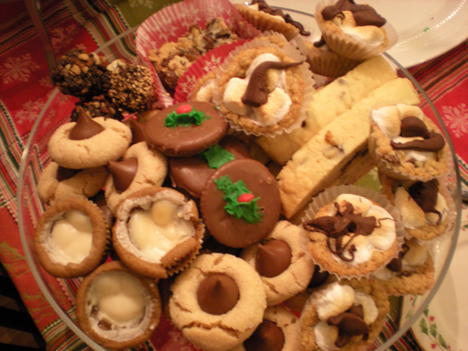 Inspiration and Rough Drafts: This Year's Holiday Cookie Exchange