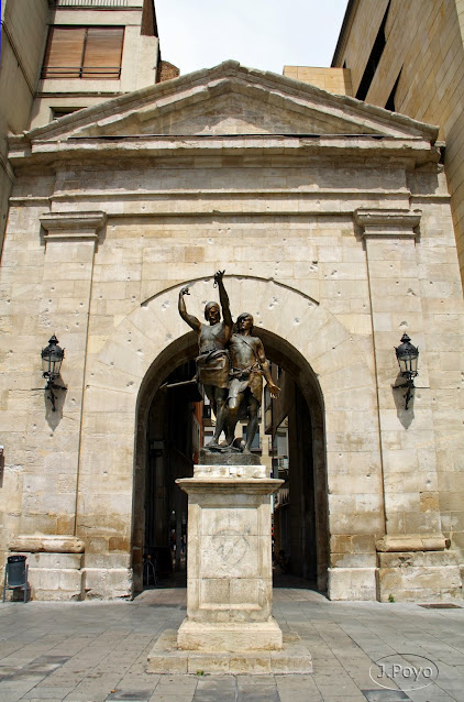 Arco del puente de Lleida