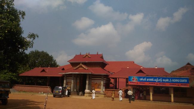 Malliyoor Maha Ganapathy Temple Front View Malliyoor Maha Ganapathy Temple Front View