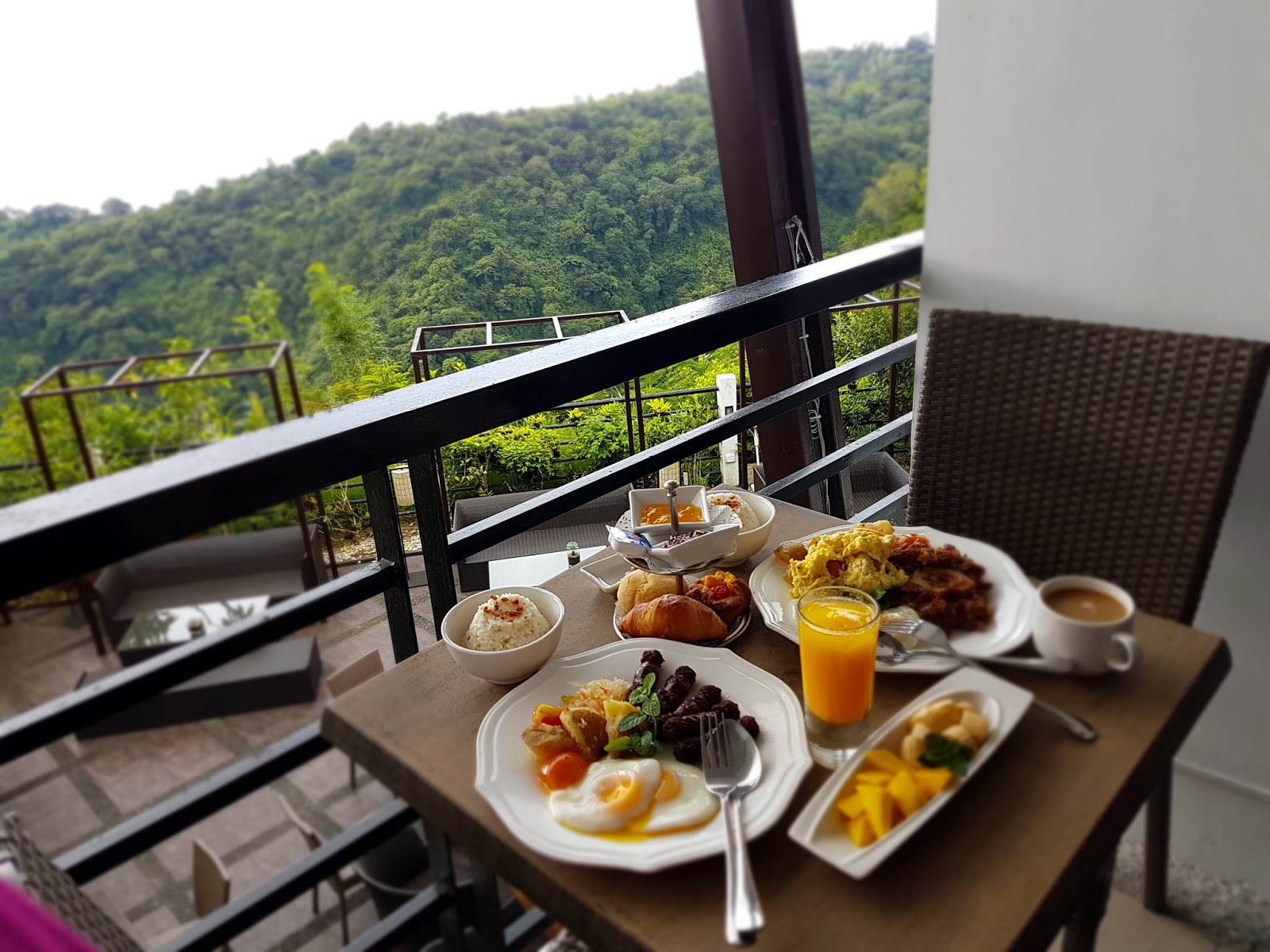 Pinay Foodie Breakfast at The Boutique Hotel Tagaytay