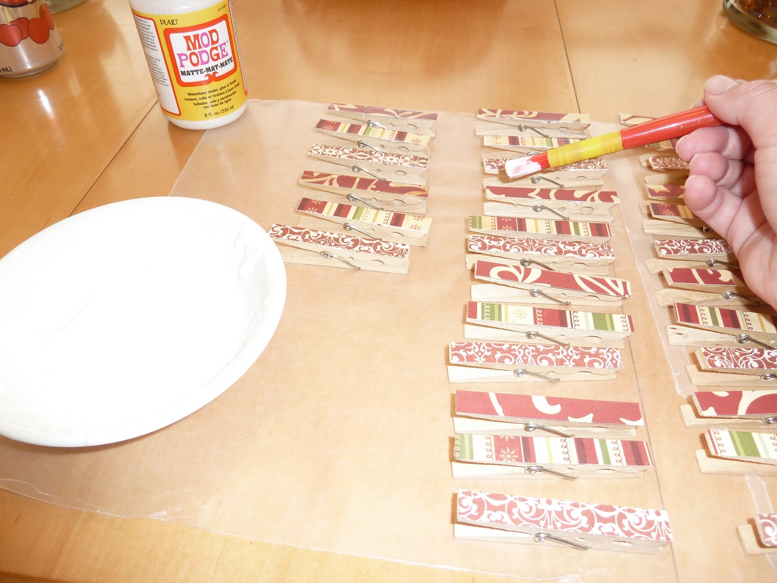 Room Mom Extraordinaire Decoupage Clothespins