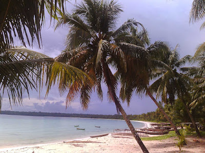 Pantai Ndur Mun