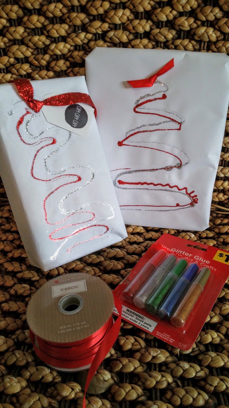 wrap, wrappers and wrapping DIY Gift Wrapping from dollar store and