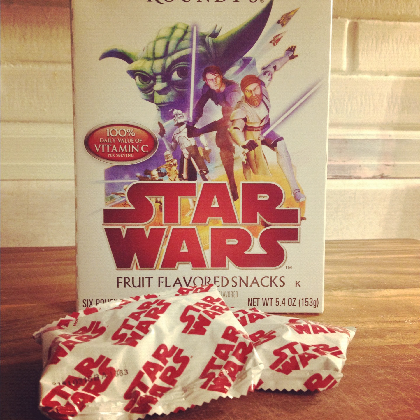 Black Little Button InstaFriday Star Wars Fruit Snacks