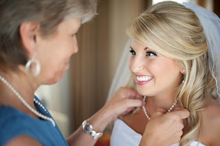 mother bride special wedding moment