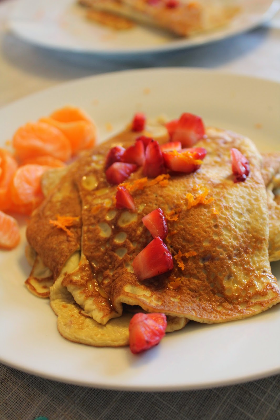 Schoolhouse Ronk: Whole30 Strawberry Clementine Omelet