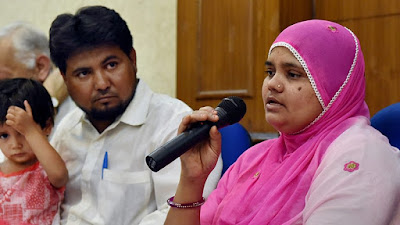 Gujarat riots victim Bilkis Bano, with her husband Rakub Rasool