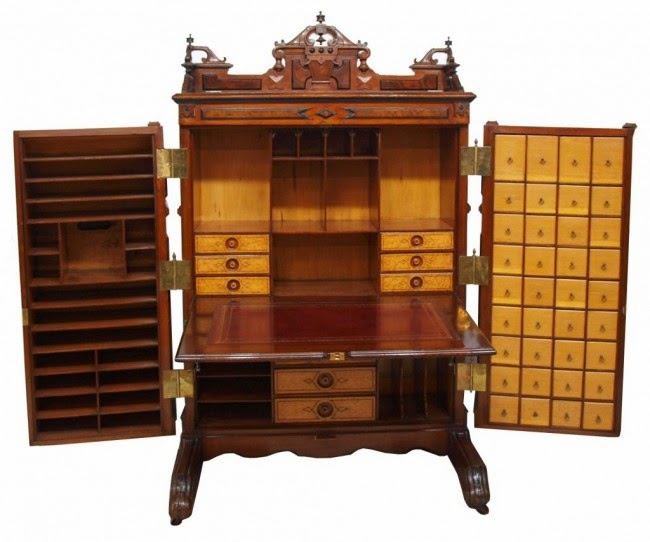 WeirdWood The Wooton Patent Desk