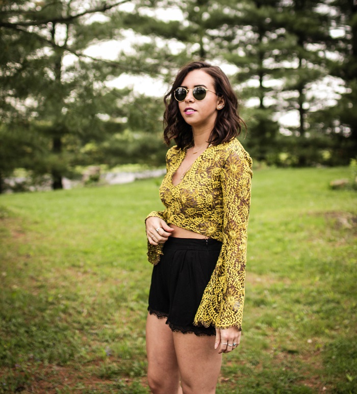 How to style a lace crop top | A.Viza Style | intermix lace crop top - forever21 black shorts - joie wedge lena heels