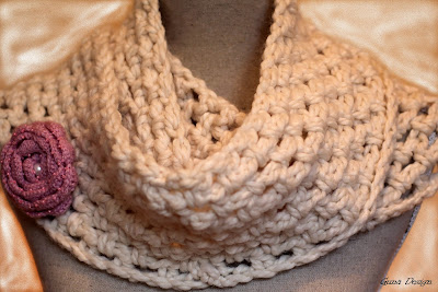 Infinity Crochet Scarf with brooch Ashes of Rose