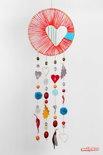http://mollymoocrafts.com/heart-hope-dreamcatcher/