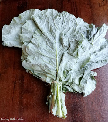 bunch of fresh collard greens