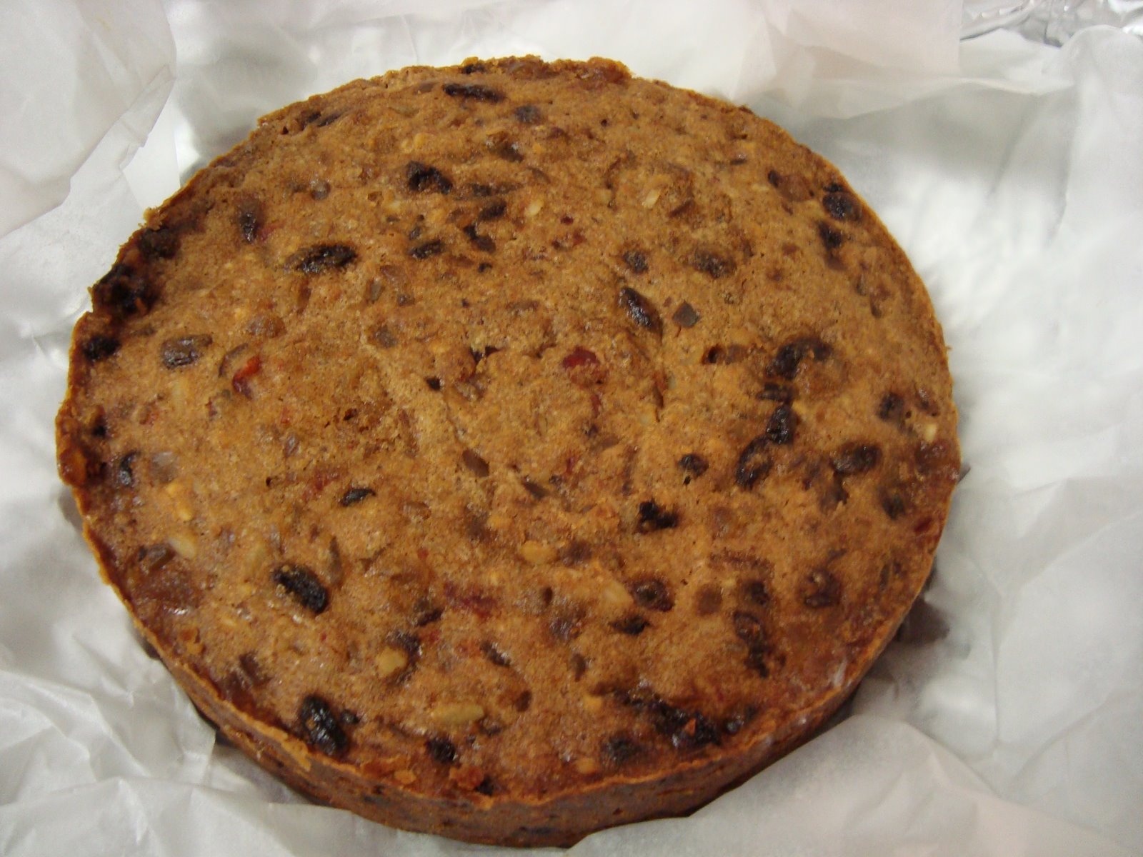 Wendy's Culinary Delights: ALMOND ICING FOR THE CHRISTMAS CAKE