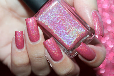 Swatch of the nail polish "Tropical Candy Flowers" from Chaos & Crocodiles
