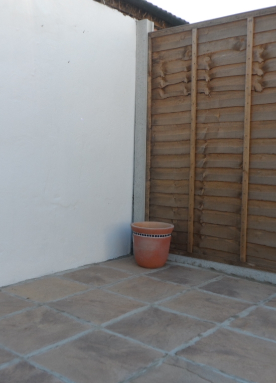 Plastering 4u Garden Wall Rendered & Painted