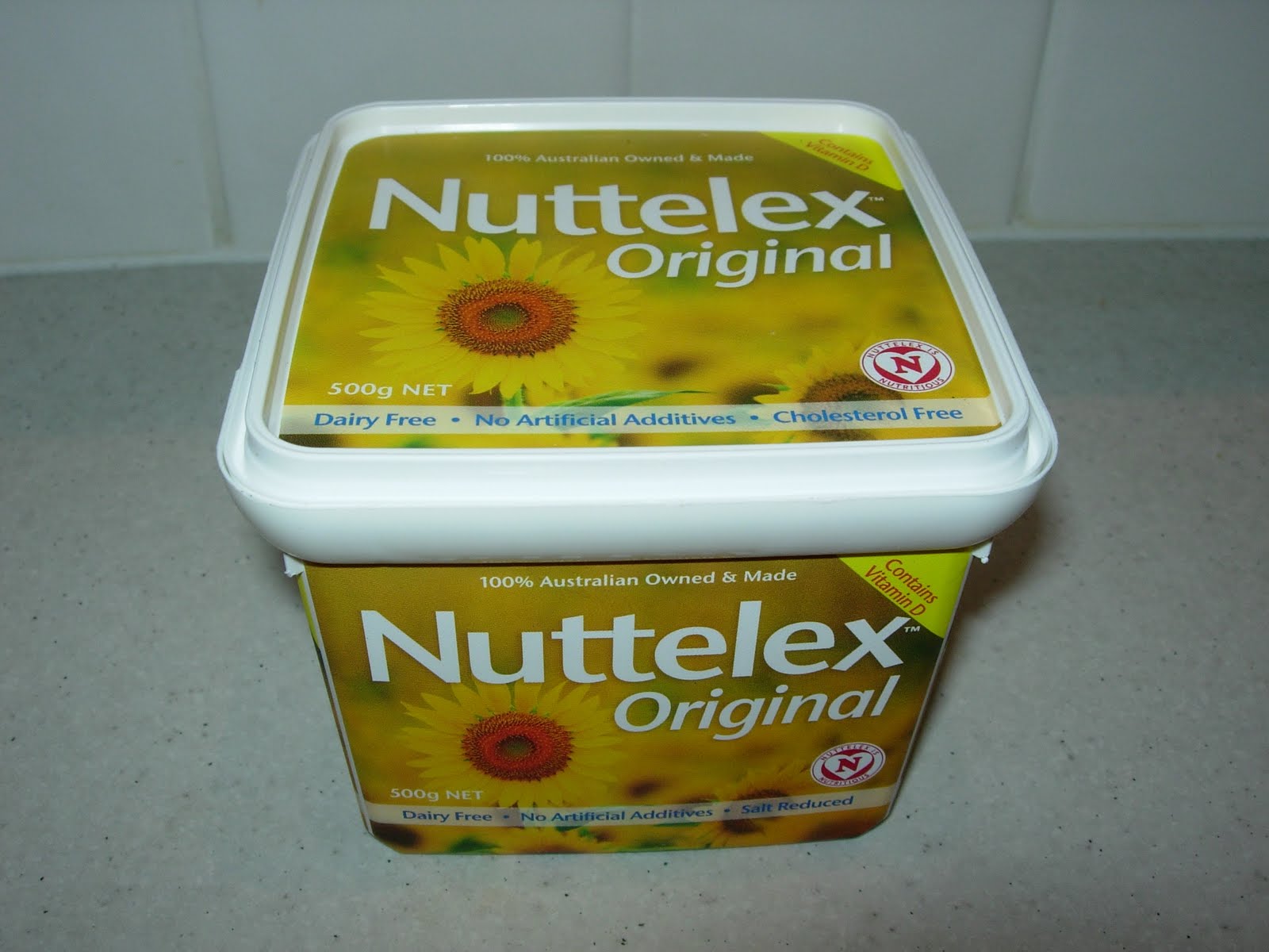 Allergy Friendly Recipes: Super Easy Yummy Chocolate Cake (egg free