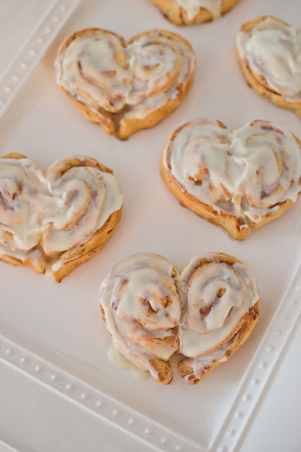 Heart shaped cinnamon rolls