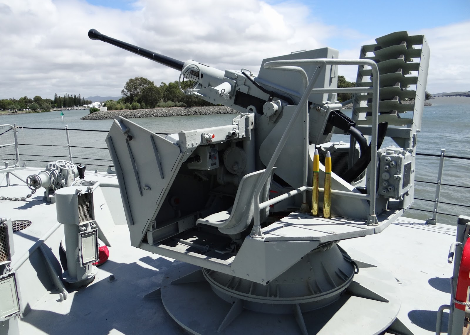 Air Queensland.blogspot Onboard tour Fremantle class patrol boat