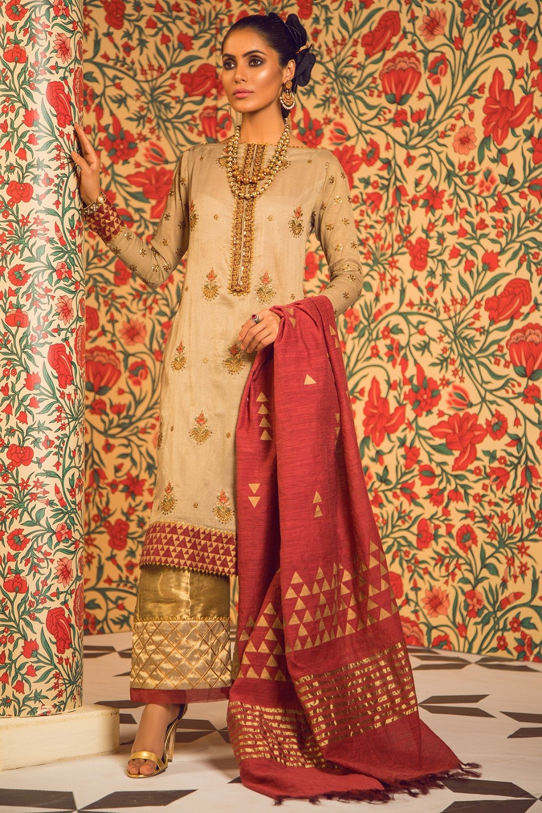 Alkaram Studio Eid Collection 2019 2 Piece Embroidered Cotton Zarri