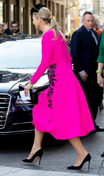 Queen Maxima wore Oscar De La Renta pink midi dress