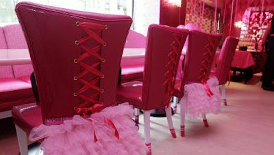 Barbie cafe