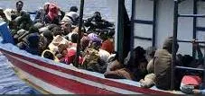 Smugglers forced 120 Somali and Ethiopian migrants into rough seas off Yemen