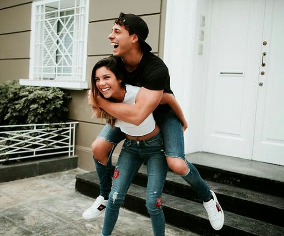 Featured image of post Fotos Tumblr Con Tu Mejor Amiga Faciles Poses para fotos de instagram con estas 15 poses fotograficas femeninas tengas o no experiencia previa frente a una camara vas a saber como posar